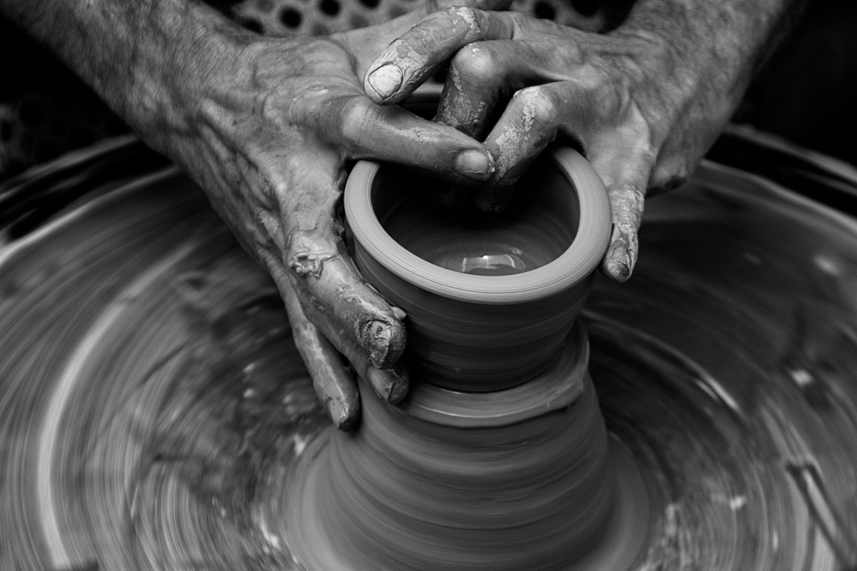 potter making pots